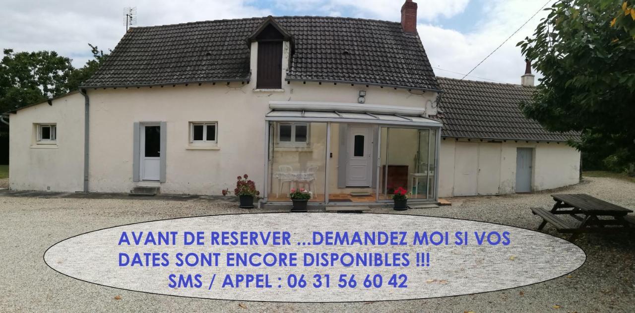 Gite Chez Jeannot Azay-le-Ferron Exterior photo